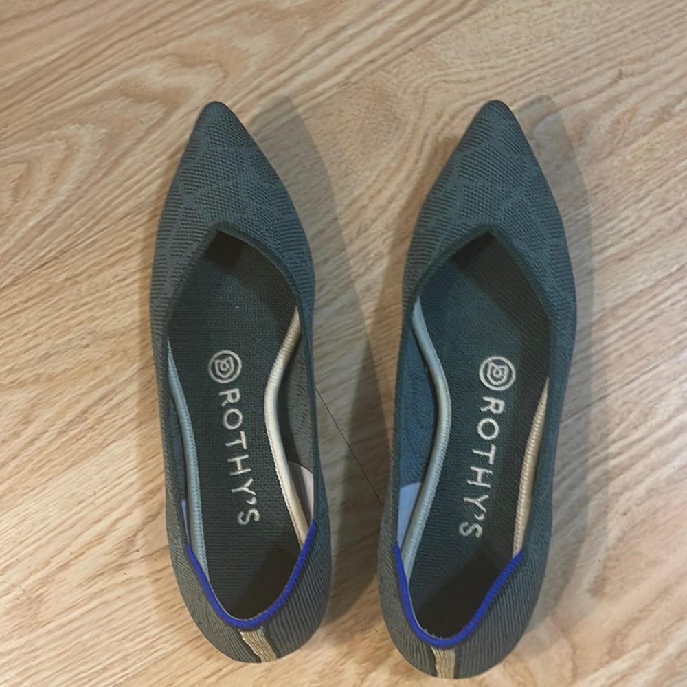 Rothys green